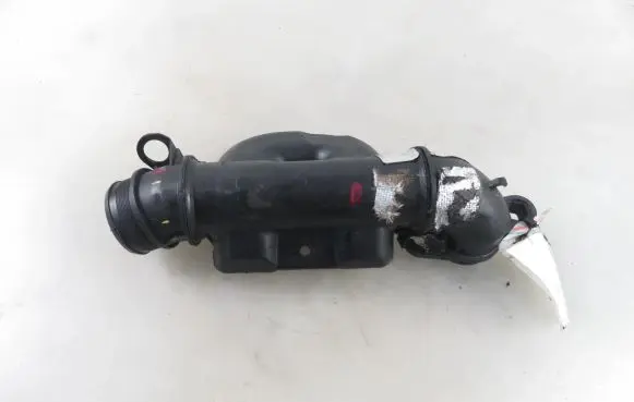Intake resonator