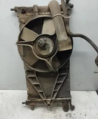 Opel Tigra A Coolant radiator