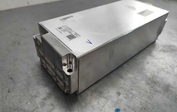 Porsche Taycan 9J1 Hybrid / Electric Car Battery Cell 9J1915592C