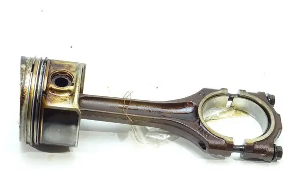 Ford Galaxy Piston with connecting rod AYL