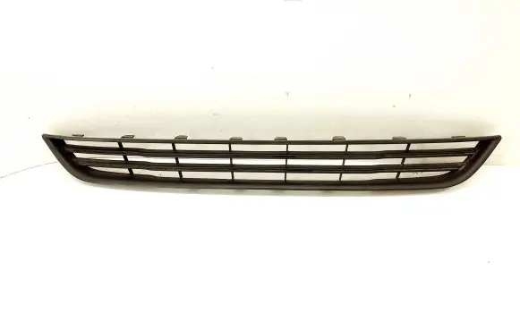 Ford Fiesta Front grill C1BB17K945A