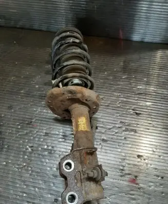 Opel Mokka Front shock absorber with coil spring 95137358
