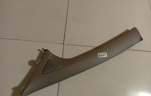 Toyota Yaris (C) pillar trim 622120D060