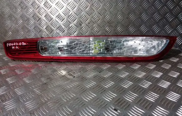 Ford Focus Rear/tail lights 8M5113405A