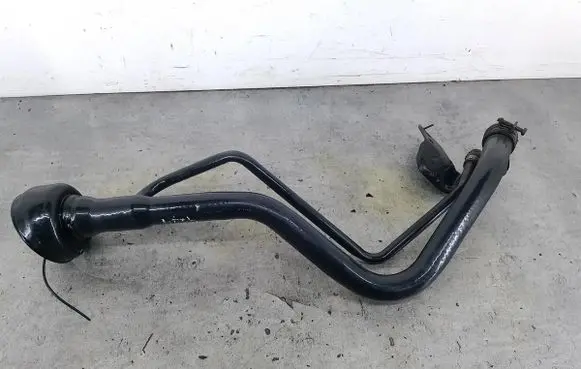 Nissan Primera Fuel tank filler neck pipe 