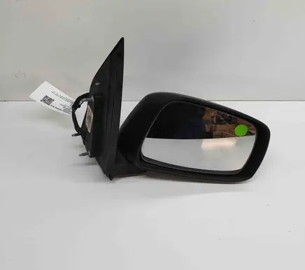 Nissan NP300 Front door electric wing mirror 96301EB106