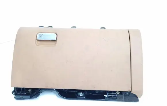 Porsche Cayenne (92A) Glove box 7P5857095AD 101631 MJ53489678C
