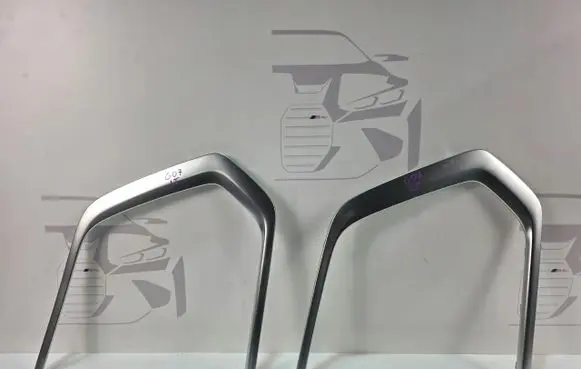 BMW X7 G07 Door glass rail 