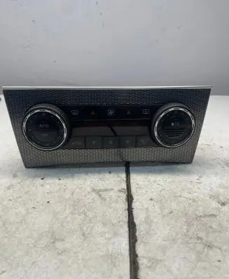 Mercedes-Benz C W203 Climate control unit A2038301985 9140010523