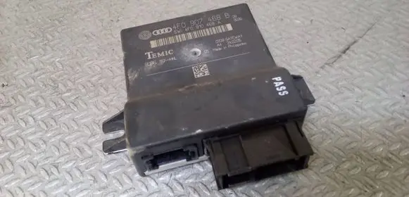 Audi A6 S6 C6 4F Gateway control module 4F0907468B