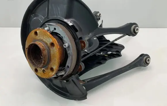 BMW 4 F32 F33 Rear wheel hub spindle/knuckle 6797508