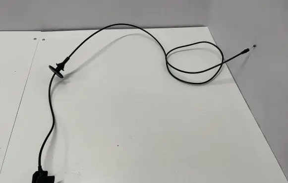 Engine bonnet/hood lock release cable
