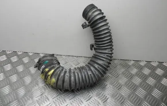 Opel Vivaro Air intake hose/pipe 8200806067 VD10495