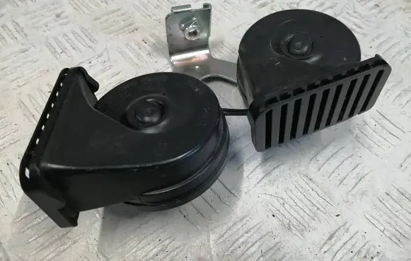 Ford Fiesta Horn signal H1BT13A803AE 4L14062018 B34SA1248F