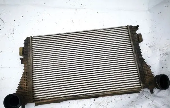 Volkswagen Touran I Intercooler radiator 1k0145803l