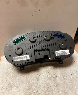 Volkswagen Golf IV Speedometer (instrument cluster) 1M0920802D 88311292 1410040200