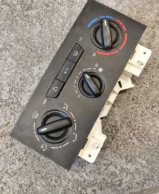 Citroen Berlingo Climate control unit 9676532480 181440100 50928F