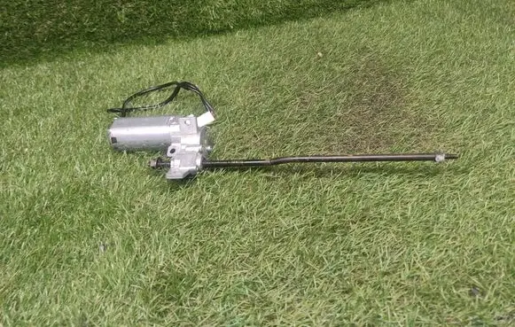 Mercedes-Benz ML W164 Steering column adjust motor 24047860 A07027131752