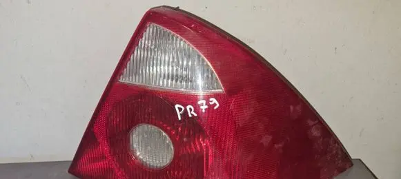 Ford Mondeo Mk III Rear/tail lights 1S7113404A