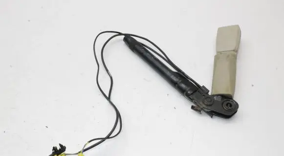 Mercedes-Benz CL C216 Front seatbelt buckle A2218601669