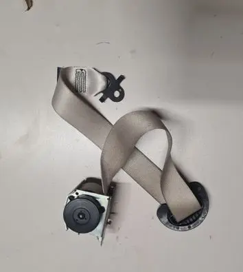 BMW 5 GT F07 Front seatbelt 610126300 610126300B