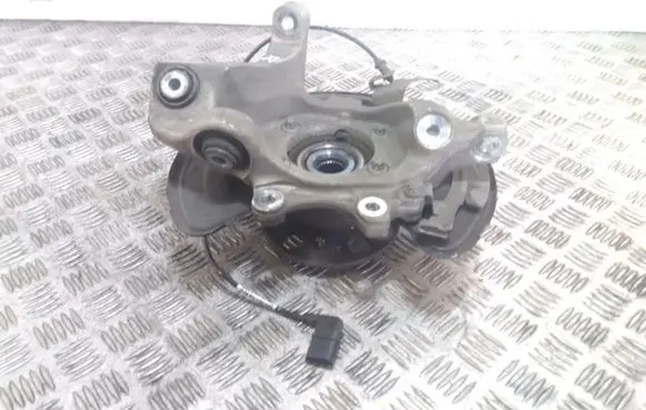 Mercedes-Benz E W238 Rear wheel hub A2055467480