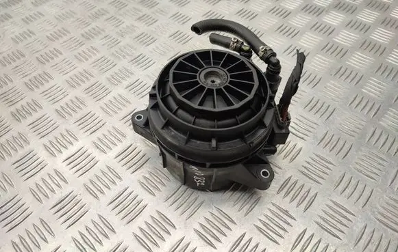 Mercedes-Benz Vito Viano W447 Fuel filter housing A6540905600 A0029907917