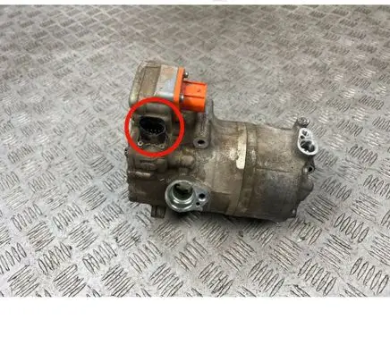 Audi e-tron Air conditioning (A/C) compressor (pump) 4G0816797D
