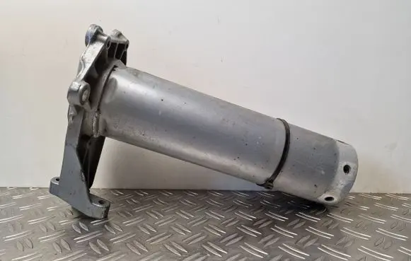 Audi A8 S8 D3 4E Radiator support slam panel bracket 4E0806109E
