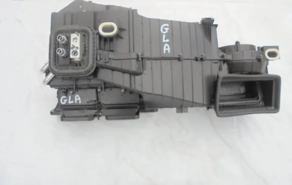 Mercedes-Benz GLA W156 X156 Interior heater climate box assembly 24526548