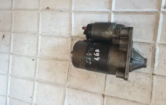 Renault Scenic I Starter motor M002T48381 M70B