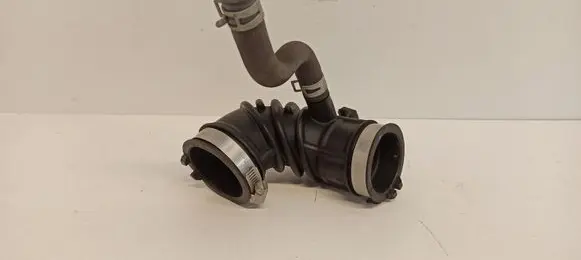 Suzuki Swift III Air intake duct part