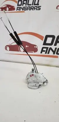 Honda CR-V Front door lock 72111SWAG1 EUL0107150A