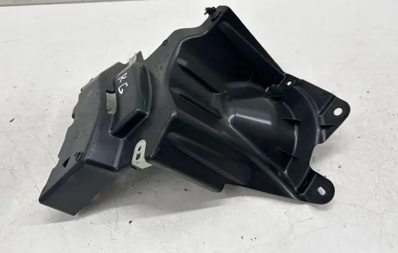 BMW X7 G07 Rear bumper underbody cover/under tray 51757424903