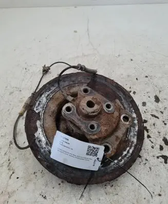 Renault Laguna II Rear wheel hub
