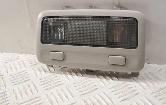 Toyota Avensis T250 Rear seat light 8125005021B0 8125005021