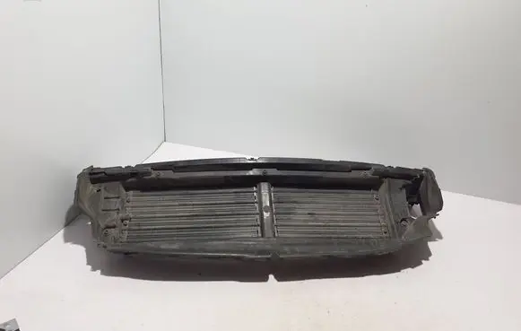 Volvo S90, V90 Intercooler air channel guide 31690201