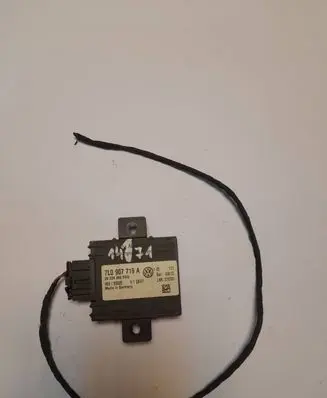 Volkswagen Touareg I Alarm control unit/module 7L0907719A