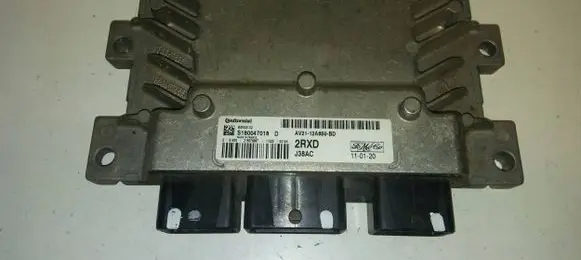 Ford Fiesta Engine control unit/module AV2112A650BD S180047018 EMS2102