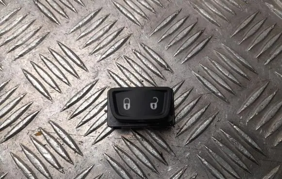 Jeep Compass Central locking switch button 30171160