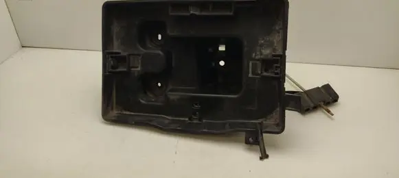 Ford Mustang V Battery tray AR3310723AC