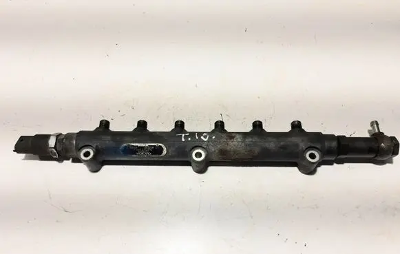 Fuel main line pipe