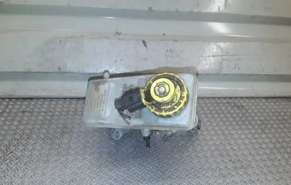 Volkswagen Sharan Master brake cylinder 7M3611303