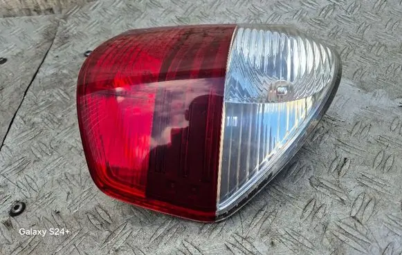 BMW X3 E83 Rear/tail lights 7162210 409342R 409342