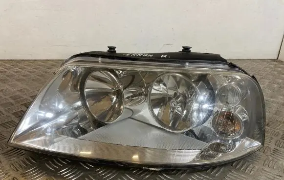 Volkswagen Sharan Headlight/headlamp 7M3941015AD 0301182201