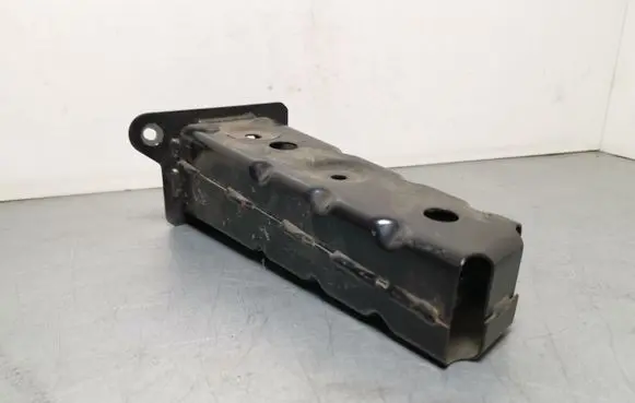 Mazda CX-3 Front bumper shock/impact absorber 882