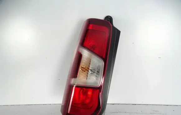 Peugeot Rifter Rear/tail lights 9819235880