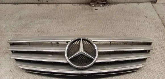 Mercedes-Benz B W245 Front bumper upper radiator grill A1698800783