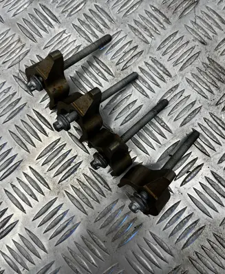 BMW 5 F10 F11 Fuel Injector clamp holder 