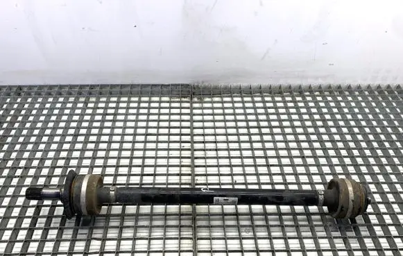 BMW 5 G30 G31 G38 Rear driveshaft 8664624